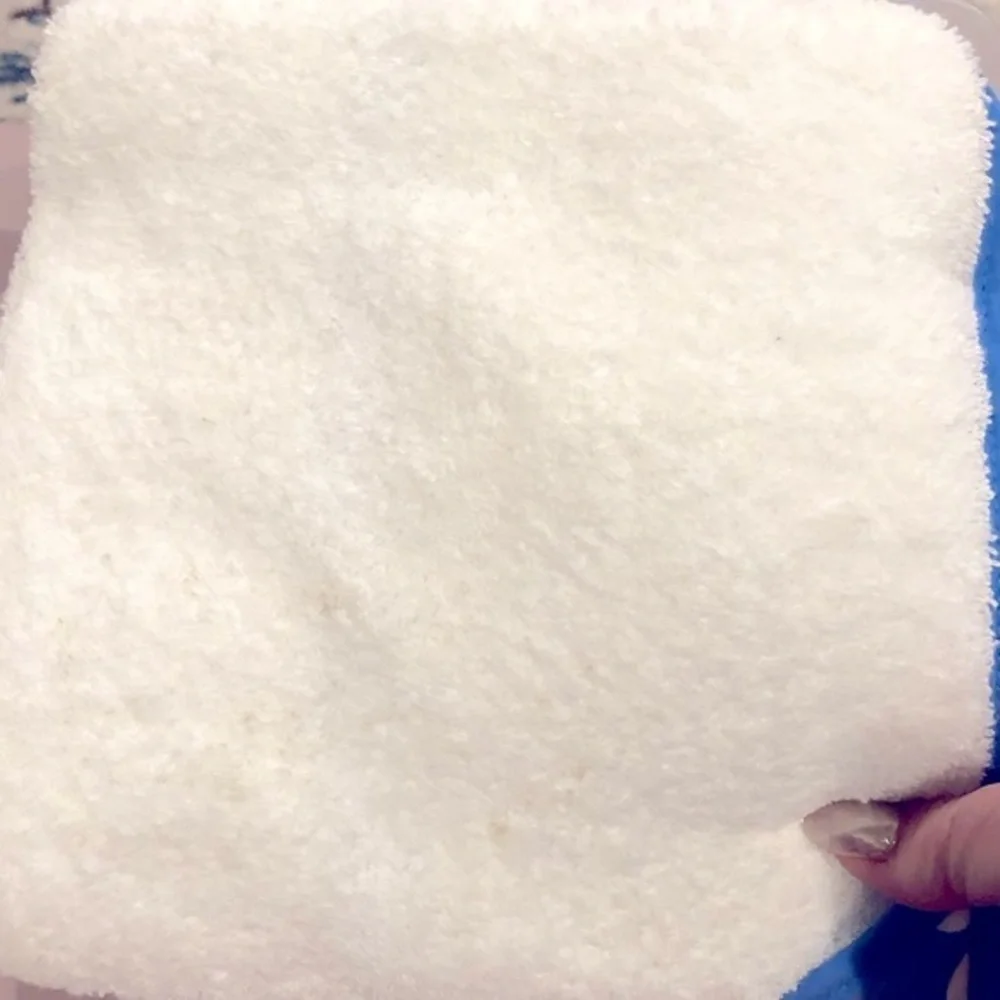 HOODED BLUE WHITE INFANT BATH BUBBLES TOWEL